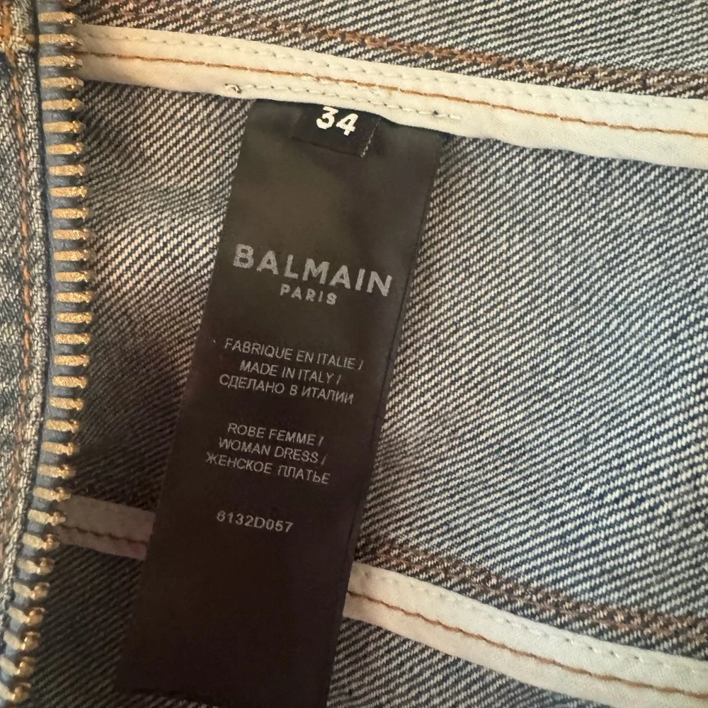 Balmain Short Sleeve Denim Dress with Gold Buttons accents. Gold zipper up back. - Picture 8 of 8